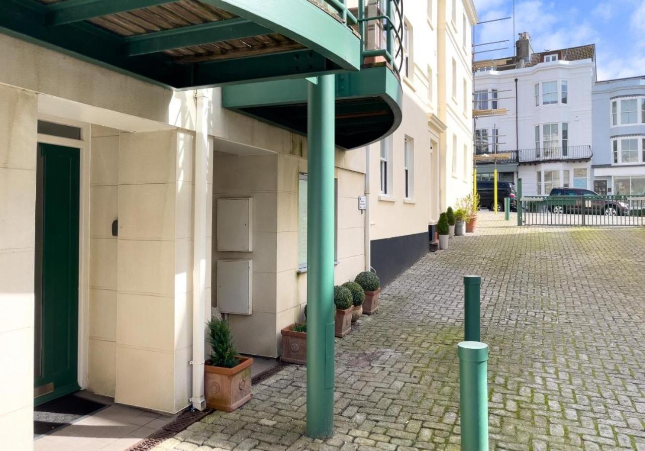 Golden Sunset House With Free Parking By My Getaways Vila Brighton Exterior foto
